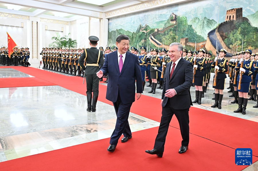 乌兹别克斯坦总统米尔济约耶夫8