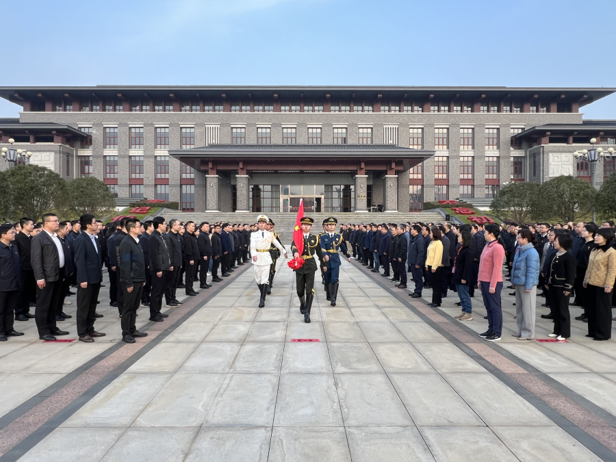 省委党校（行政学院）举行2024年春季学期升旗仪式1